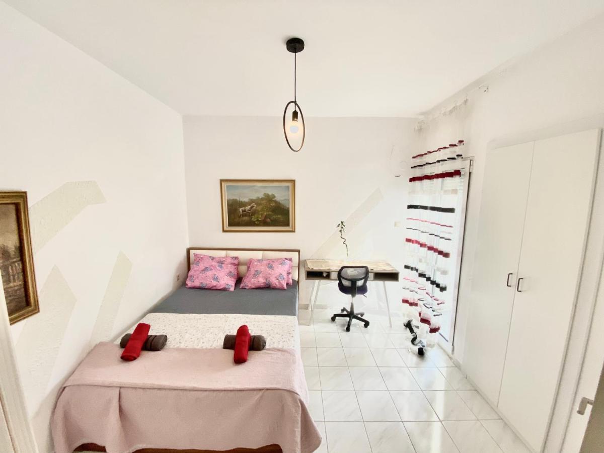 Villavictoria Marias View Pool Apartment Peraía Dış mekan fotoğraf